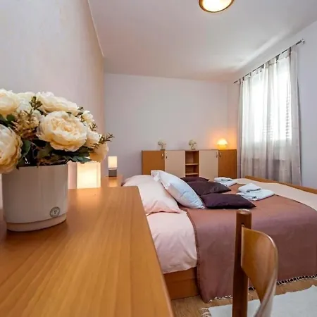 Ferienhaus Eni Mit Pool * Rovinj